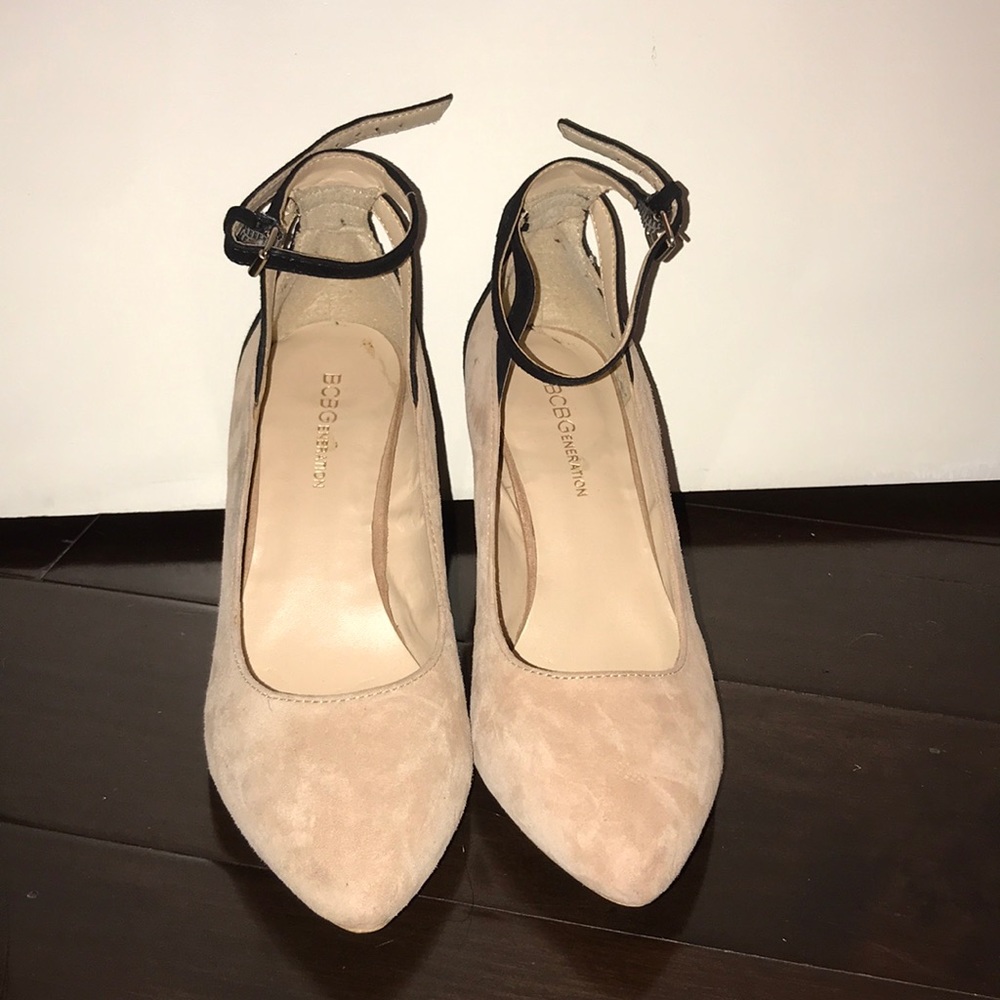 BCBG low heels